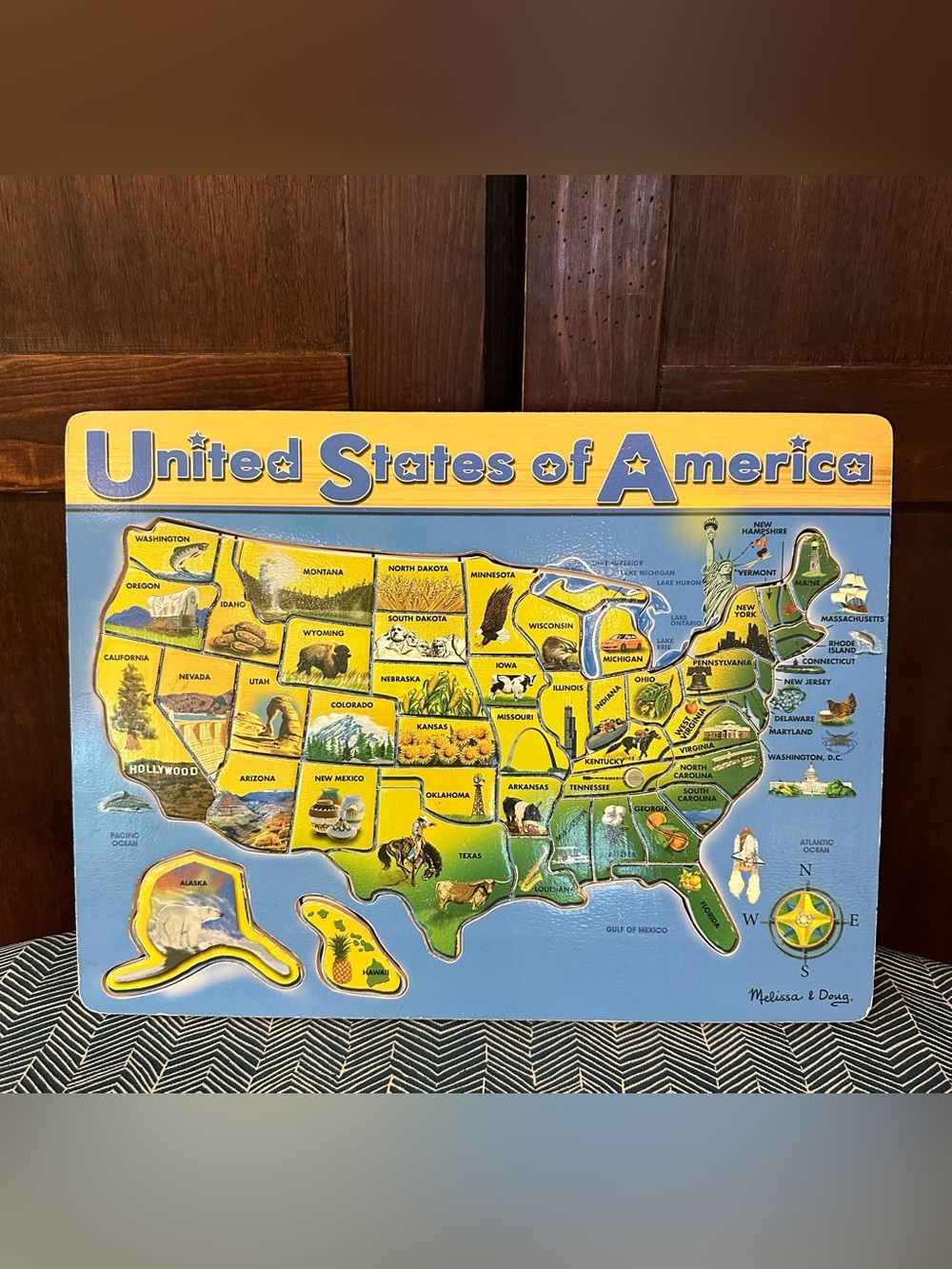 Melissa & Doug • wooden US states puzzle • state birds on the back • kids • toy